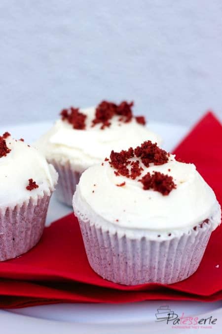 red velvet cupcakes, patesserie.com hummingbirdbakeyr