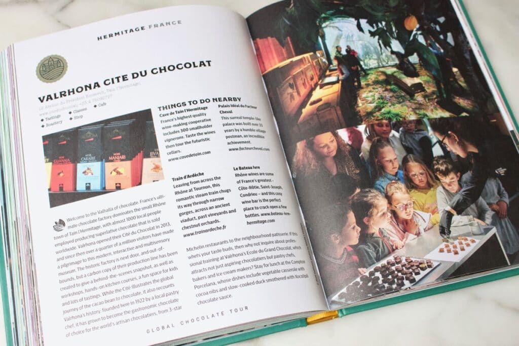 inzage in de lonely planet chocolade over valrhona chocolade fabriek in Frankrijk