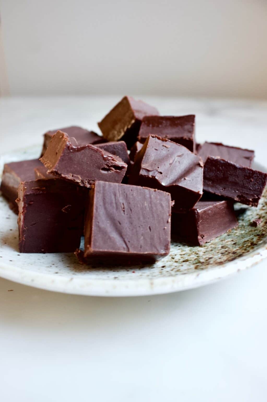Chocolade fudge maken, snel en eenvoudig recept (2 ingredienten)