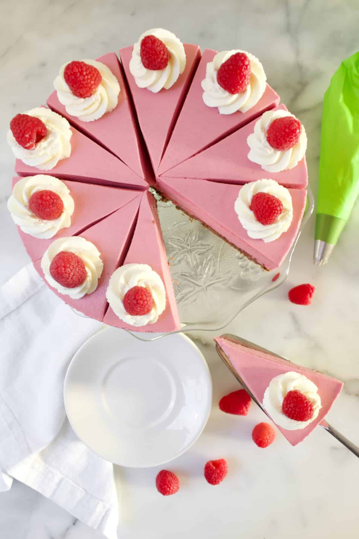 Frisse Frambozen kwarktaart met bastogne bodem - PaTESSerie.com