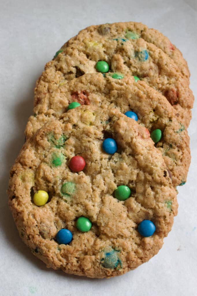 gebakken  M en M koekjes